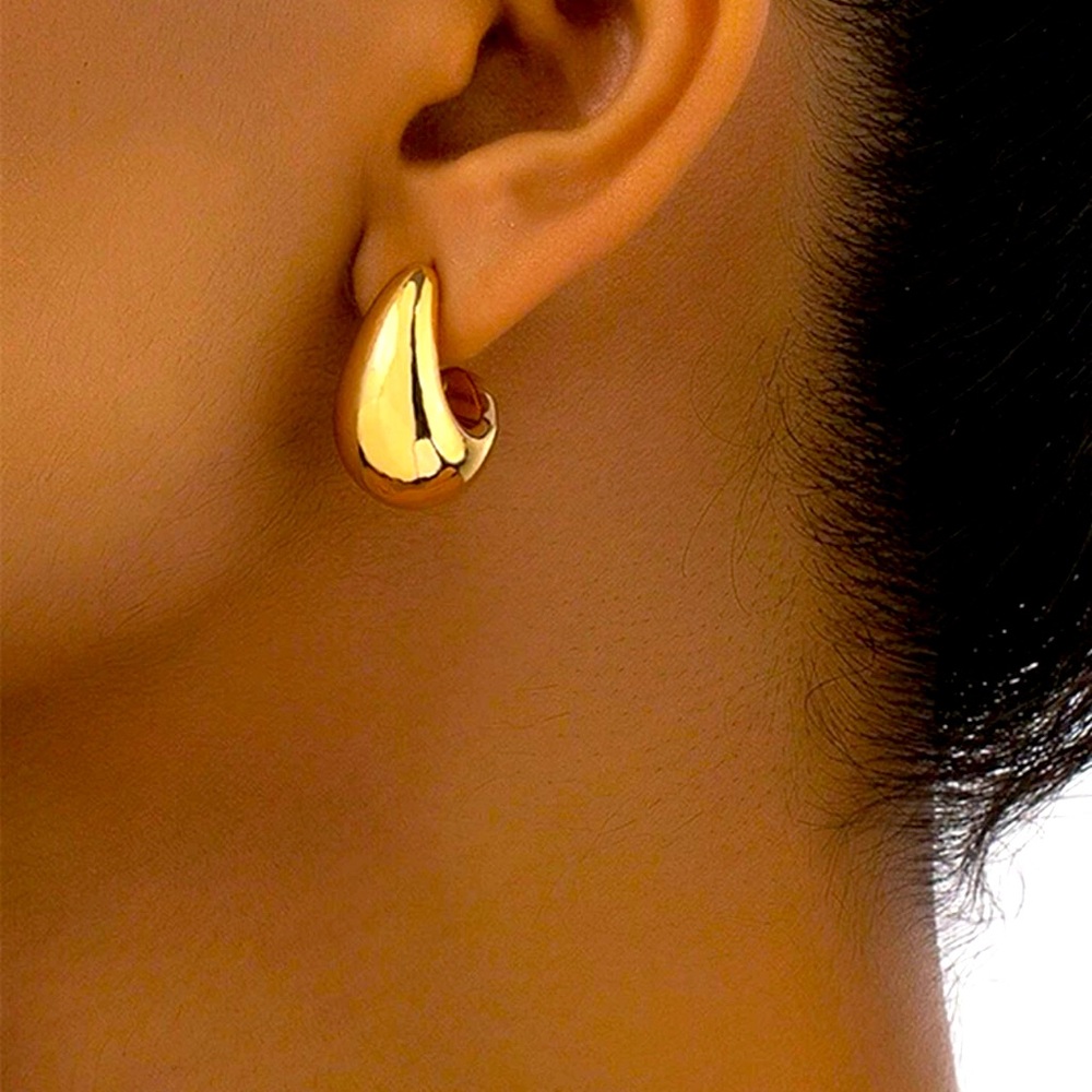 Tear Drop Earrings (Bottega Veneta lookalike)